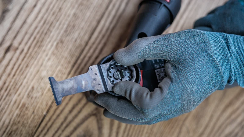 Bosch EXPERT AIZ 32 BXPIT WoodMax Tauchsägeblatt (Starlock, für Hartholz, 45 x 32 mm, Carbide)