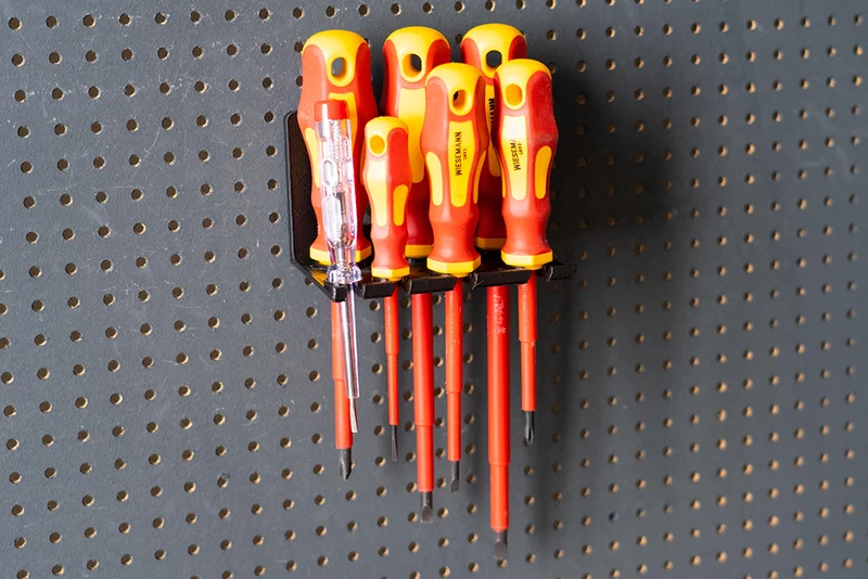 Wandhalter für 7tlg VDE Schraubendreher Satz für 3D Druck I 012