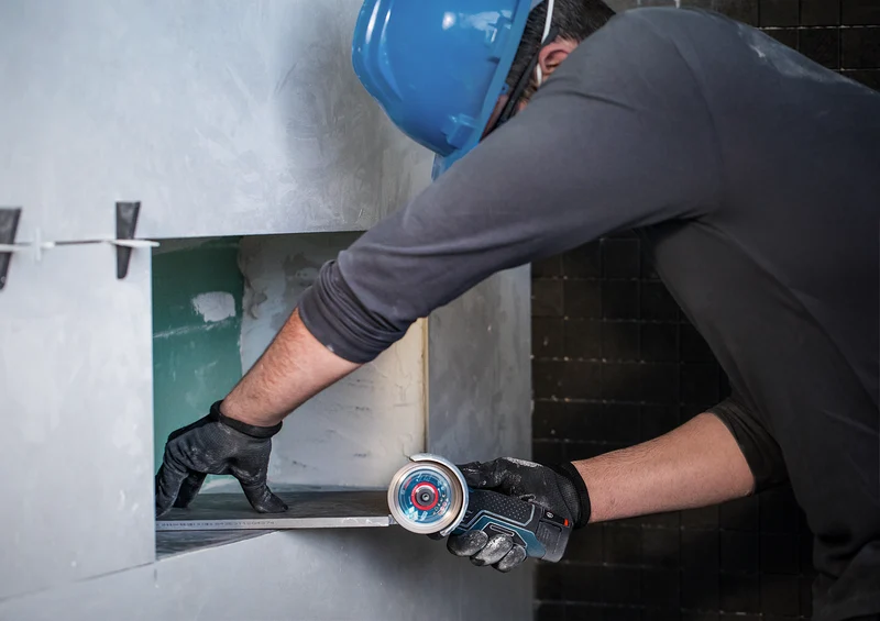 Bosch EXPERT Hard Ceramic Diamanttrennscheibe Ø 76 x 1,9 x 10 mm (für Mini-Winkelschleifer, Schneidet harte Fliesen & Stein)