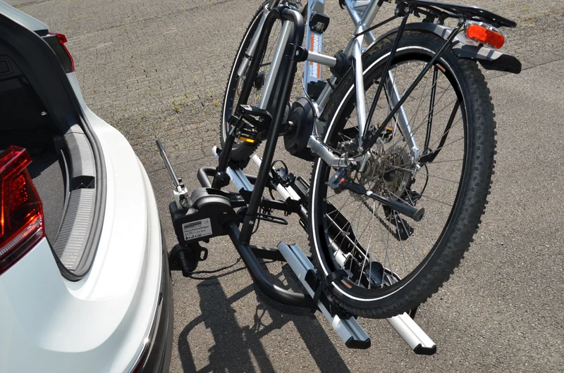 HECK-FAHRRADTRÄGER F. 2 E-BIKES
