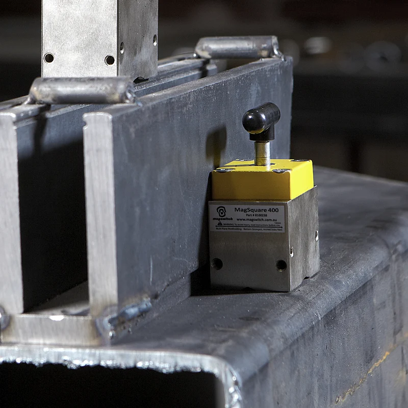 MagSquare 400 - 399 lb Max. Sollbruchstelle, umschaltbarer Magnetwinkel, hält flache und runde Stahlplatten - 8100238