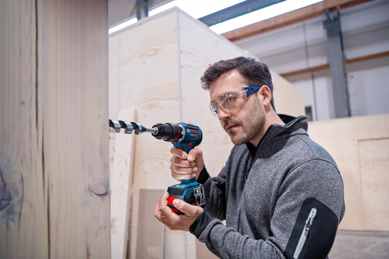 Bosch Akku-Bohrschrauber GSR 18V-90 FC (Drehmoment: 90 Nm, inkl. 3 FlexiClick Aufsätzen, ohne Akku in L-BOXX 136)