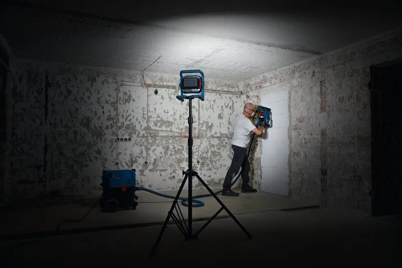 Bosch Leuchtenstativ GLT 300-40 (für alle Leuchten mit 5/8"-Gewinde in Durchgangsbohrung, Traglast: 10 kg, Arbeitshöhe max.: 300 cm)