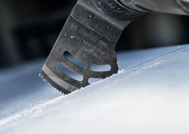 Bosch PRO Dual-Tec-Sägeblatt AYZ 53 BPB (Starlock, für Holz mit Nägeln, Gipskarton, Kunststoffbeschichtete Platten, 2-in-1 Funktion, 53 x 40 mm)
