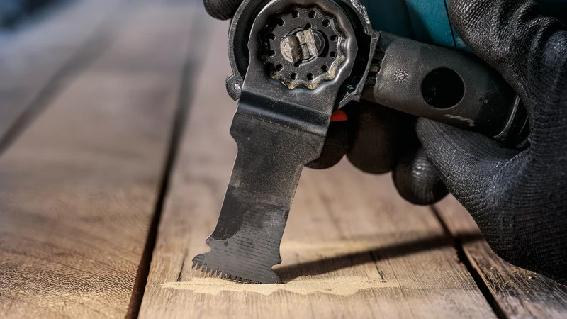 Bosch PRO Tauchsägeblatt AIZ 32 BSPIB (Starlock, für Hartholz, Kunststoffbeschichtete Platten, 32 x 50 mm)