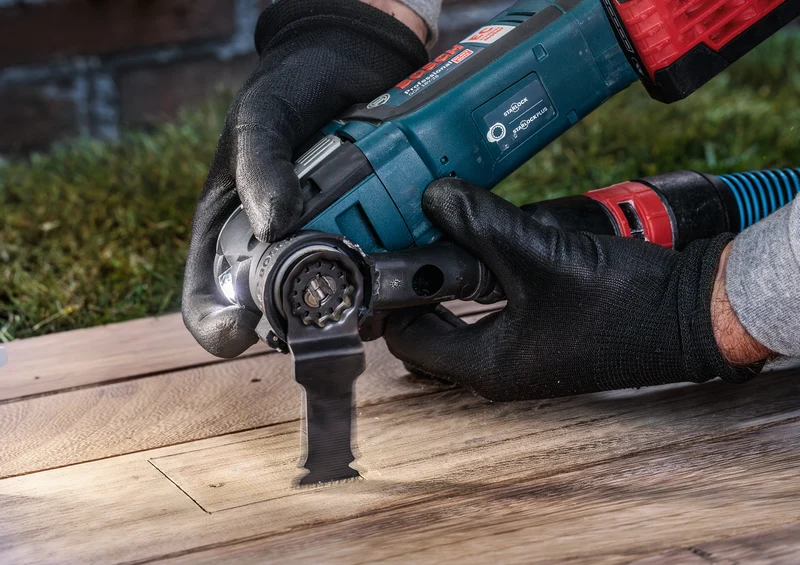 Bosch PRO Tauchsägeblatt AIZ 32 BSPIB (Starlock, für Hartholz, Kunststoffbeschichtete Platten, 32 x 50 mm)