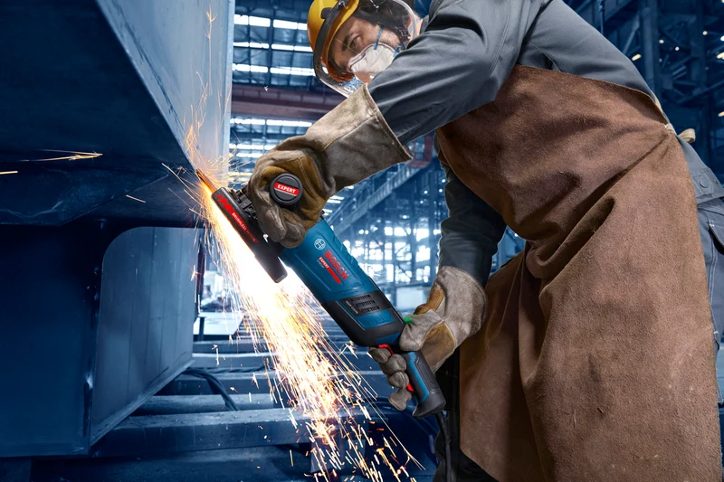 Bosch EXPERT Winkelschleifer EXWS30-180PB (Scheiben-Ø: 180 mm, PROtection-Schalter, 2800 W, Drehzahl: 8500 U/min)