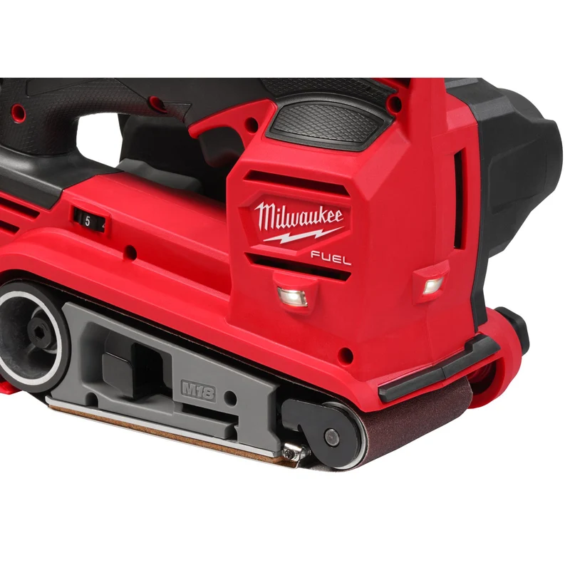 Milwaukee M18 FBTS75-552X Akku-Bandschleifer (Bandgröße: 75 x 457 mm, Geschwindigkeit: 230 - 410 m/s, inkl. 2 x 5,5 Ah Akku in HD-Box)