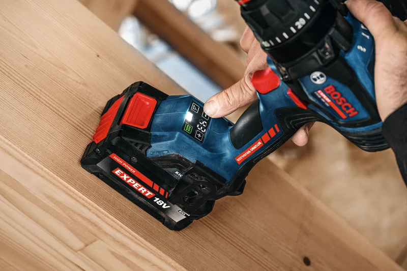 Bosch EXPERT Akku-Bohrschrauber EXSR18V-150 (Drehmoment: 150 Nm, 13 mm Bohrfutter, inkl. 2 x 8,0 Ah Akku in L-BOXX 136)