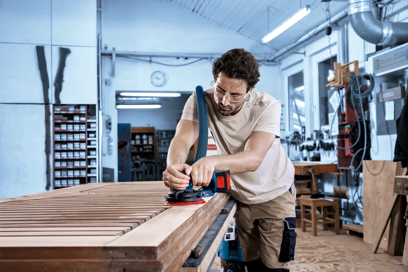Bosch EXPERT Akku-Exzenterschleifer EXEX18V-150-5 (Schleifteller-Ø: 150 mm, Schwingkreis-Ø: 5,0 mm, Drehzahl: 5000-10000 U/min, ohne Akkus in L-BOXX 162)