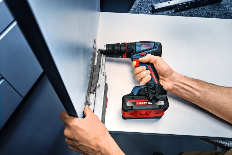Bosch EXPERT Akku-Bohrschrauber EXSR18V-90FC (inkl. 3x FlexiClick Aufsatz, Drehmoment: 36/65 Nm, ohne Akku in L-BOXX 136)