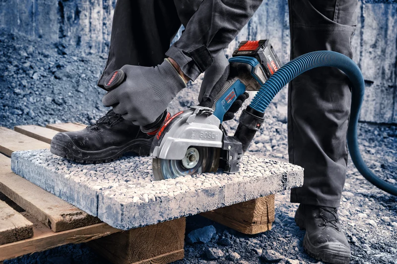 Bosch EXPERT Akku-Winkelschleifer EXWS18V-180P (Scheiben-Ø: 180 mm, Drehzahl: 6100 U/min, ohne Akku in L-BOXX 238)