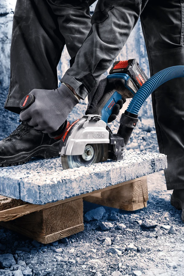 Bosch EXPERT Akku-Winkelschleifer EXWS18V-180P (Scheiben-Ø: 180 mm, Drehzahl: 6100 U/min, ohne Akku in L-BOXX 238)