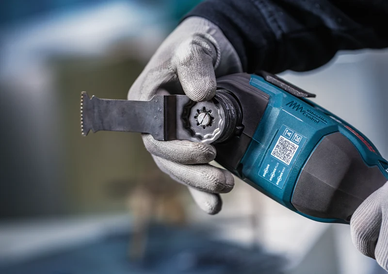 Bosch EXPERT Akku-Multi-Cutter EXOP18V-40 (Aufnahme: Starlock, Starlock Plus, Starlock Max, Snap-in, ohne Akku in L-BOXX 136)