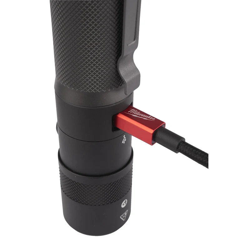Milwaukee USB-Akku-Taschenlampe L4 TMLED-301 (Max. Leuchtkraft: 1100 Lumen, Leuchtweite: 175 m, inkl. 3,0 Ah Akku)