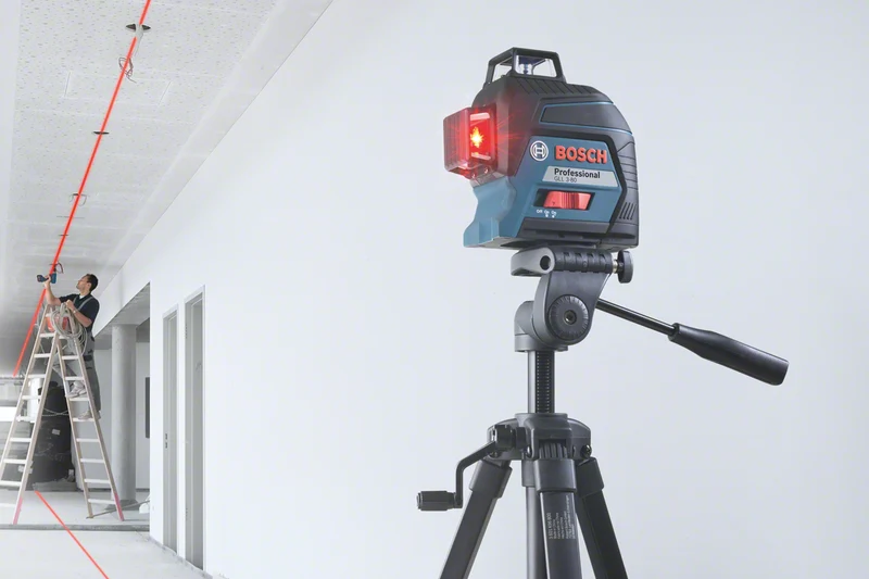 Bosch Professional GLL 3-80 Linienlaser mit 4x 1,5 V-LR6-Batterie im Handwerkerkoffer (0601063S00)