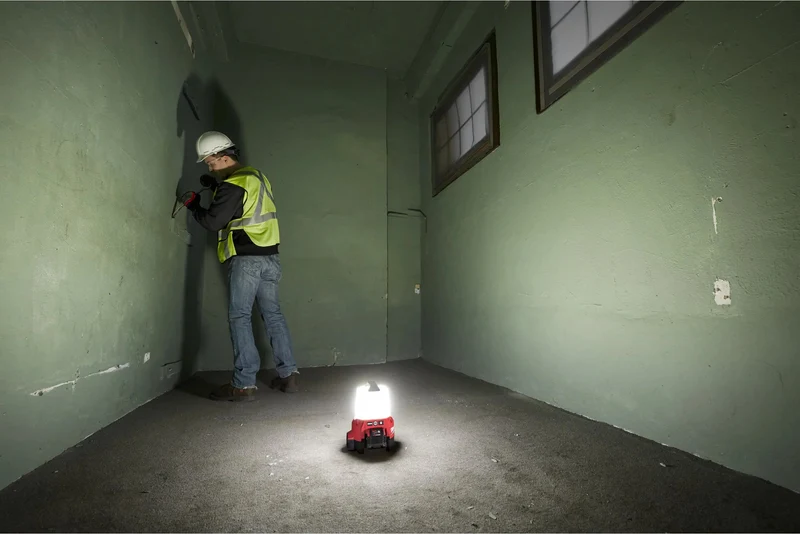 Milwaukee M18 TAL-0 Akku-Bauleuchte 2200 Lumen ohne Akku/Lader (4933464134)