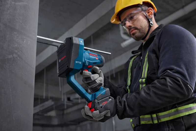 Bosch Akku-Gewindestangenschneider GGC 18V-12 (Schnittkapazität: M6 - M12, Solo, in L-BOXX 162)