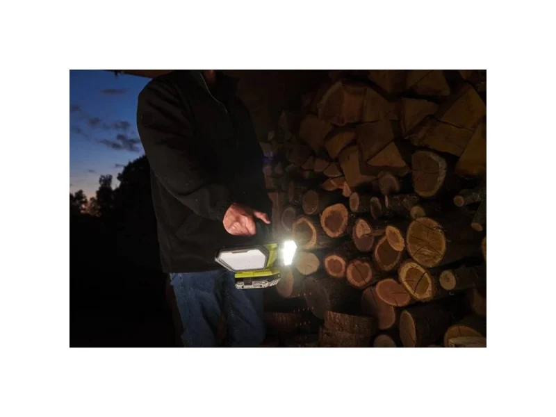RYOBI R18L360-0 Akku-LED-Strahler-360° 3500 Lumen ohne Akku/Lader (5133006429)