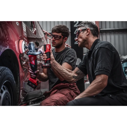 Milwaukee M12 CML-401 Akku-Echtfarbenleuchte 1000 Lumen 1x M12B4 Akku