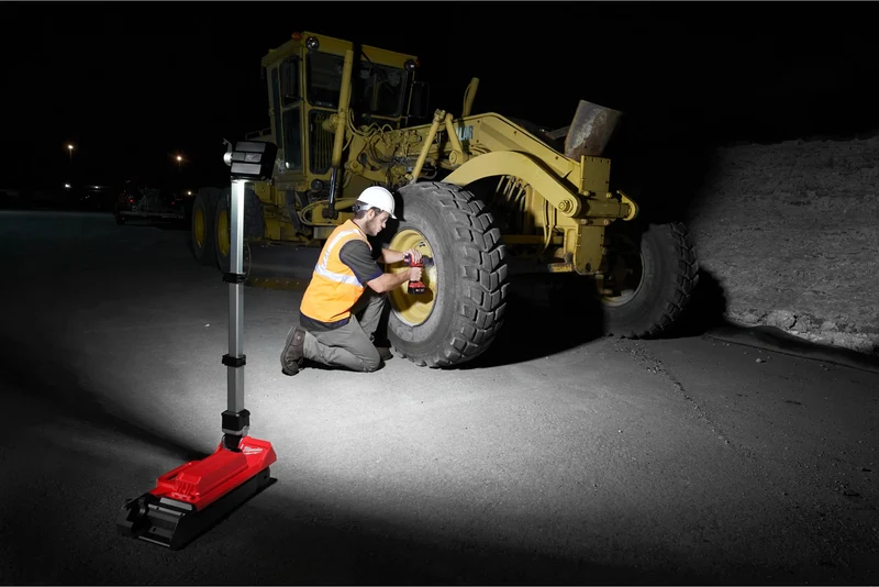 Milwaukee M18 ONERSAL-0 Akku-Baustrahler 5400 Lumen ohne Akku/Lader