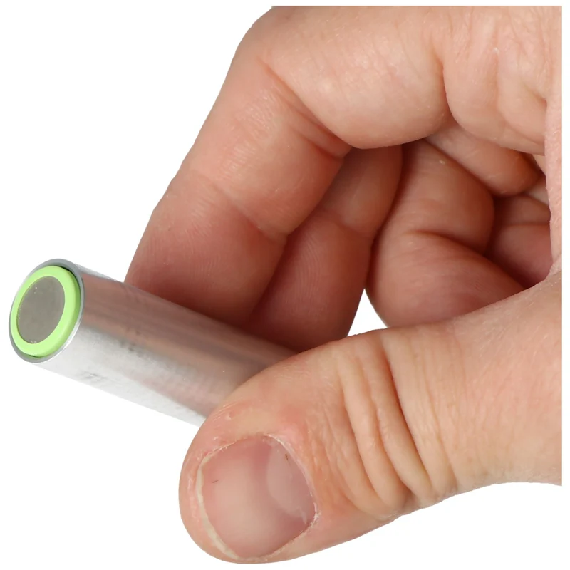 AccuCell Lady LR1 Size N NiMH Akku, Ladeadapter und LCD Ladegerät 200mAh Ladestrom
