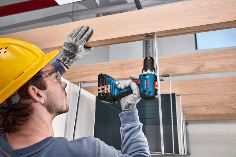 Bosch Akku-Bohrschrauber GSR 18V-65 (Drehmoment: 63 Nm, 13 mm Bohrfutter, Solo in L-BOXX 136)