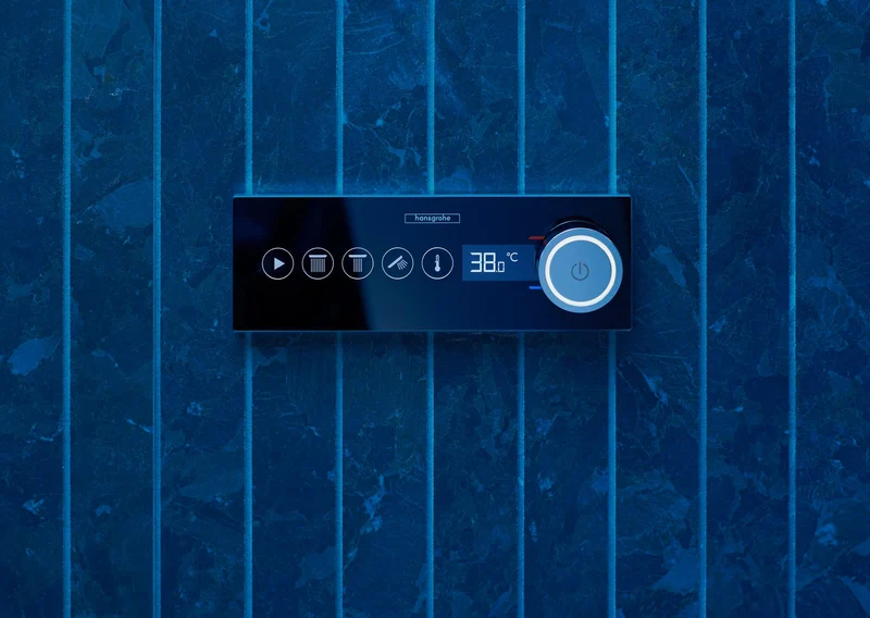 Hansgrohe RainPad Fertigset für 3 Verbraucher – TouchScreen mit LED-Anzeige, schwarz/chrom