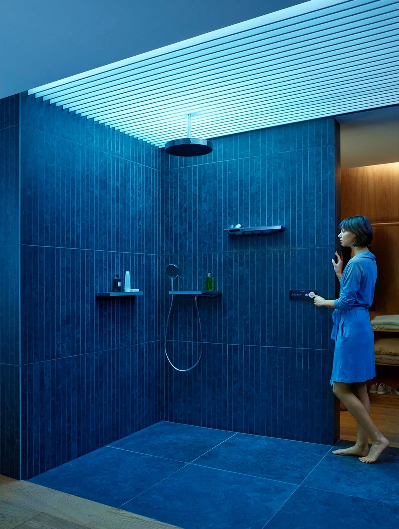 Hansgrohe RainPad Fertigset für 3 Verbraucher – TouchScreen mit LED-Anzeige, schwarz/chrom