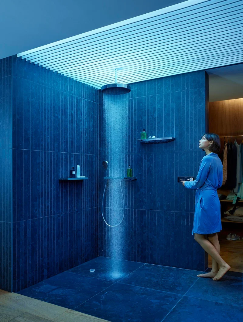 Hansgrohe RainPad Fertigset für 3 Verbraucher – TouchScreen mit LED-Anzeige, schwarz/chrom