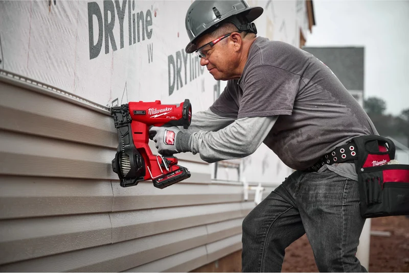 Milwaukee M18 FRCN45-302X Fuel Akku-Coil-Nagler (mit Akku/Lader in HD-Box)
