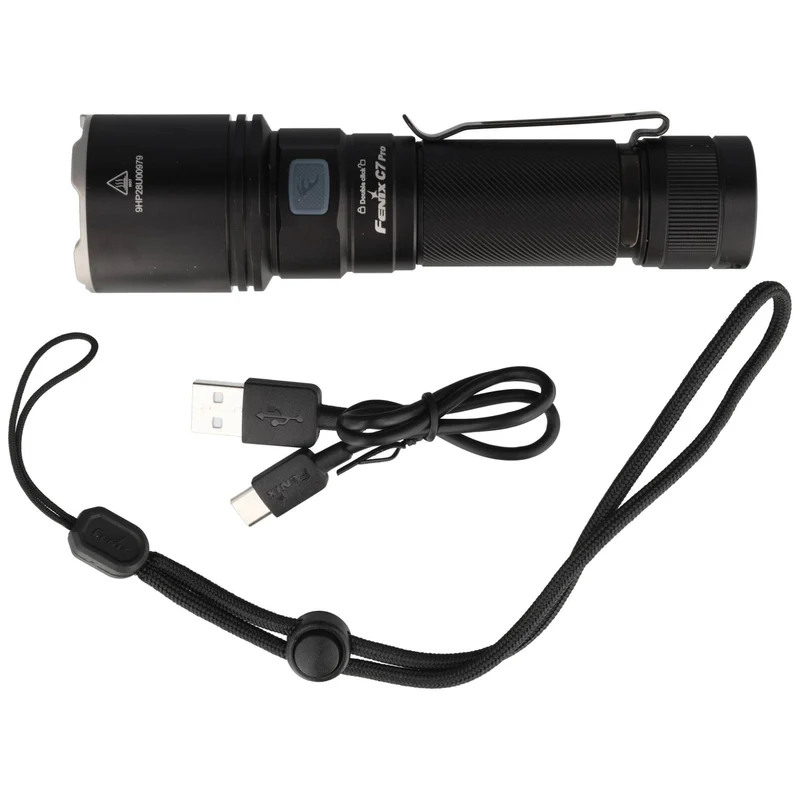 Fenix C7 Pro LED Taschenlampe mit USB Anschluss