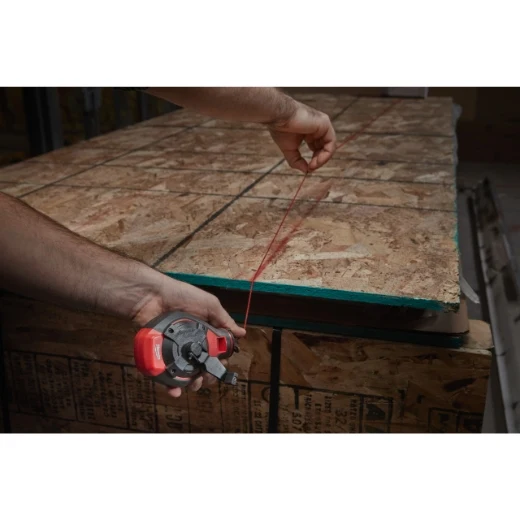 Milwaukee Schlagschnur 30 m (breite Linie mit roter Kreide)