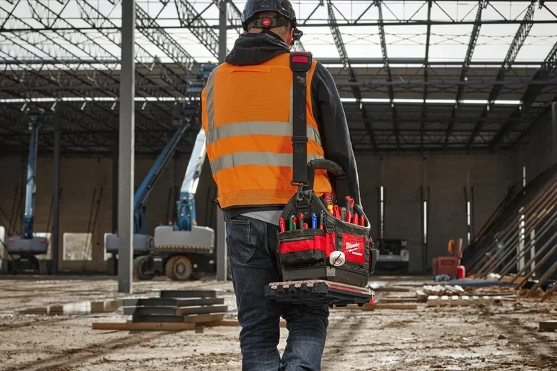 Milwaukee PACKOUT offene Werkzeugtasche 25 cm (4932493622)