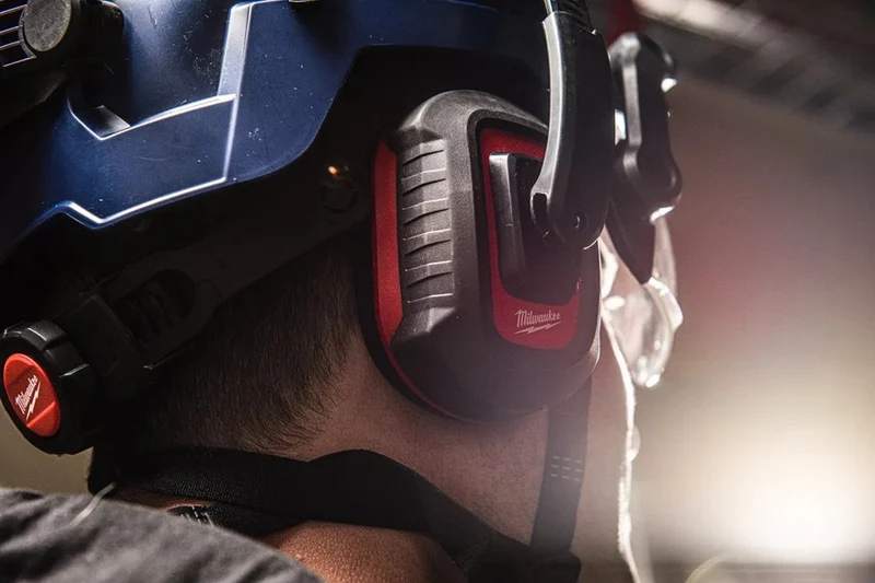 Milwaukee BOLT Kapselgehörschutz LP (SNR 30dB für Bolt Helm 100 und 200)