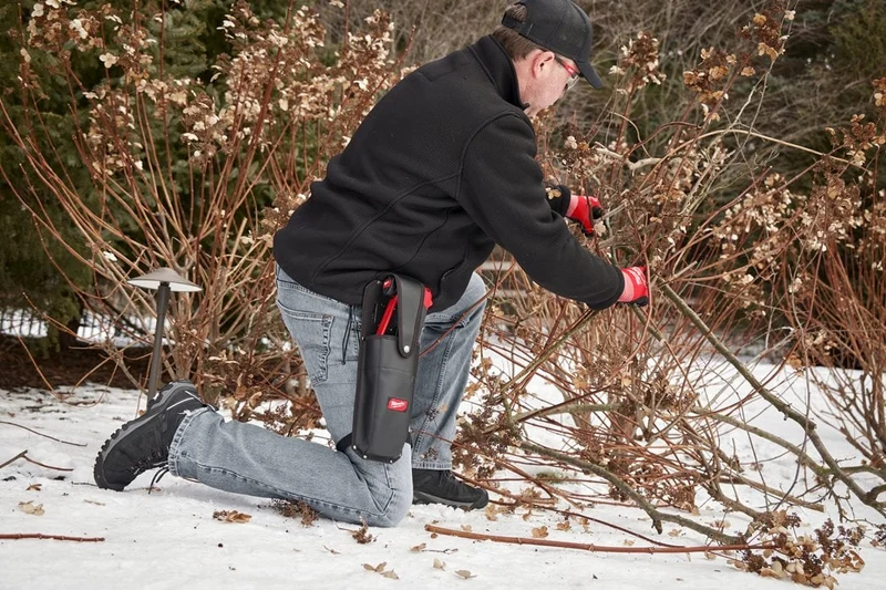Milwaukee M12™ Akku-Astschere M12BLPRS-0
