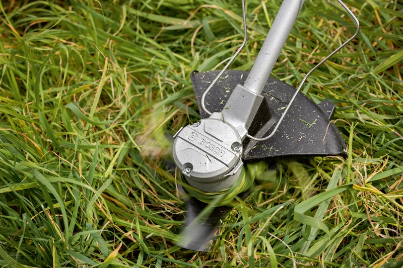Bosch Akku-Freischneider GFR 18V-23 (Solo im Karton)