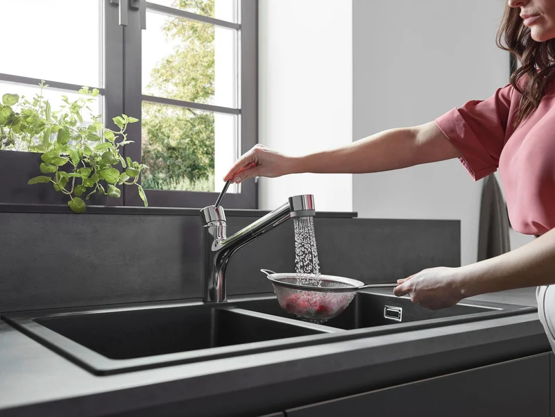 Hansgrohe Talis M52 ComfortZone 170 Einhebel-Küchenmischer mit Eco-Ausziehbrause in Chrom