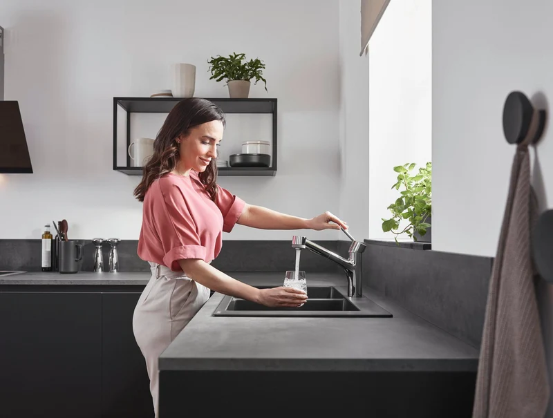 Hansgrohe Talis M52 ComfortZone 170 Einhebel-Küchenmischer mit Eco-Ausziehbrause in Chrom