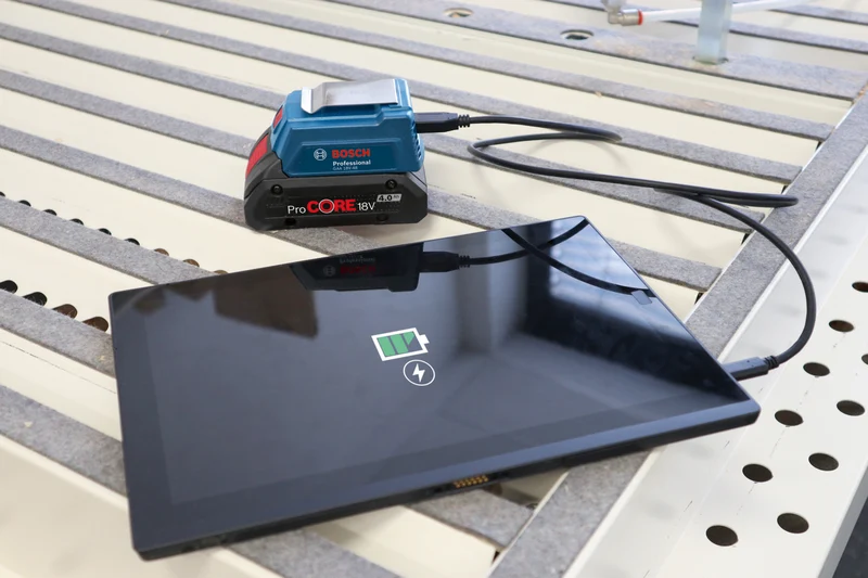 Bosch Professional GAA 18V-48 USB-Ladeadapter 2.4 A