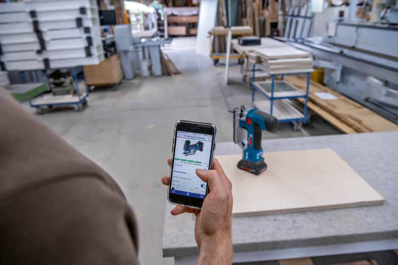 Bosch Professional GST 18V-155 SC Akku-Stichsäge ohne Akku/Lader in L-BOXX