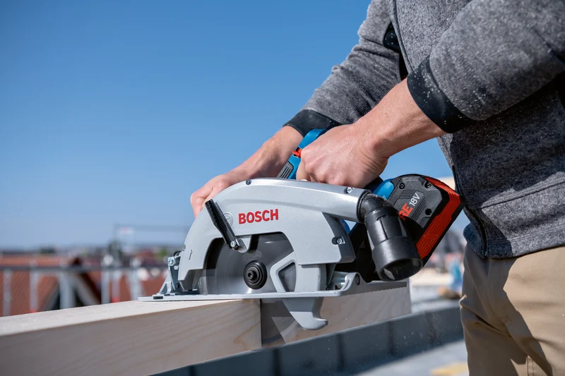 Bosch Akku-Kreissäge PRO GKS 18V-70 L (Solo in L-BOXX)