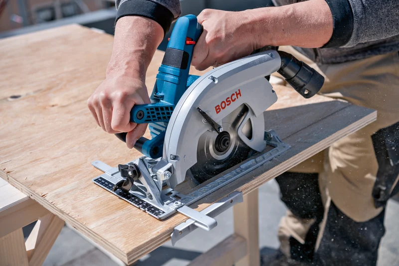 Bosch Akku-Kreissäge PRO GKS 18V-70 L (Solo in L-BOXX)