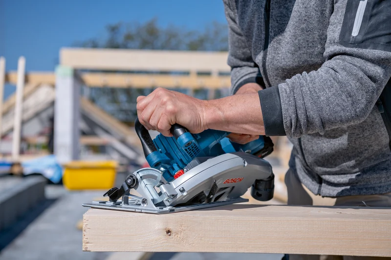 Bosch Akku-Kreissäge PRO GKS 18V-70 L (Solo in L-BOXX)