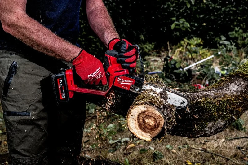 Milwaukee M18 FUEL™ Akku-Astsäge M18FHS20-0