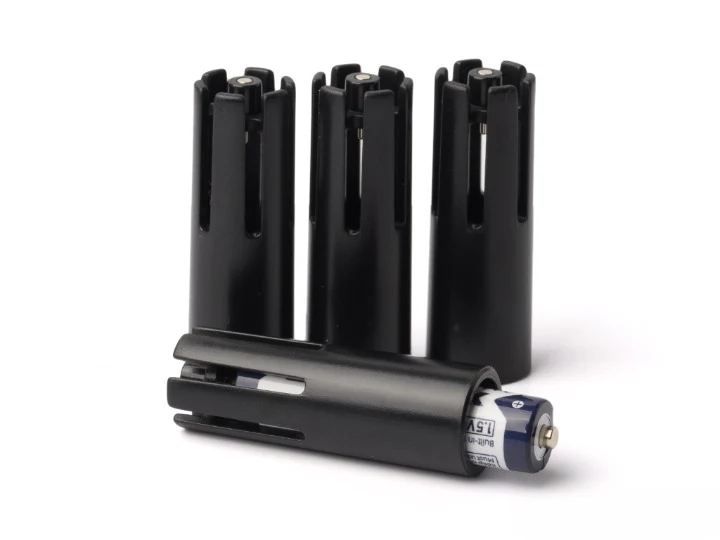Xtar AA-auf-AAA Akku Adapterhülse für Ladeboxen (4 St.)