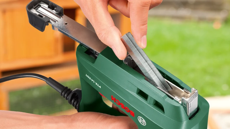 Bosch PTK 14 EDT DuoTac Elektrotacker inkl. 1000 Klammern
