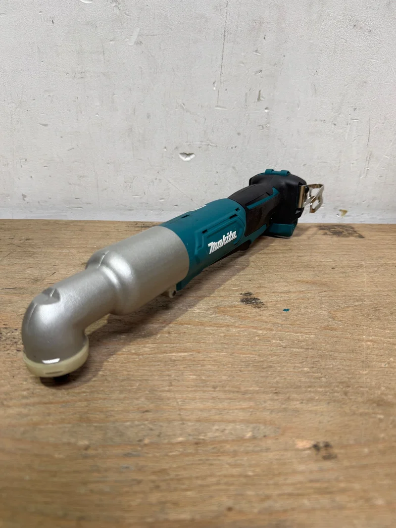 Makita TL 065 DZJ Akku Winkelschlagschrauber 12 V 3/8" 60 Nm + Makpac - ohne Akku, ohne Ladegerät - Stark Gebraucht