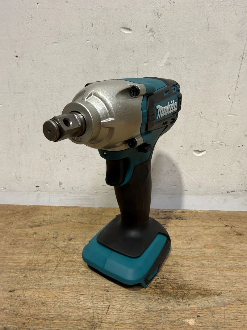 Makita DTW 190 Z Akku Schlagschrauber 18 V 190 Nm 1/2" Solo - ohne Akku, ohne Ladegerät - Neuwertig