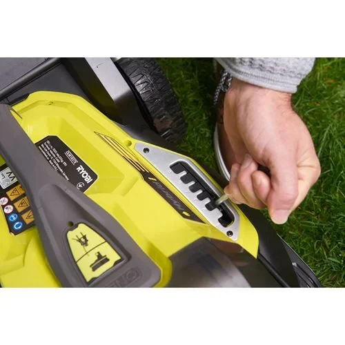 RYOBI RY18LMH37A-250 Hybrid-Akku-Rasenmäher (37 cm Schnittbreite, ONE+, 2 x 5.0 Ah Akku, Ladegerät)